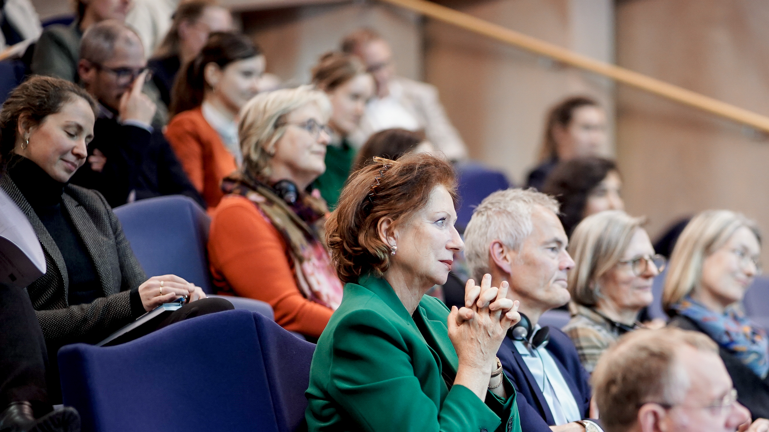 Publikum bei der Präsentation der politischen Empfehlungen