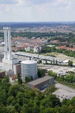 Luftbild von einem Energiestandort in München